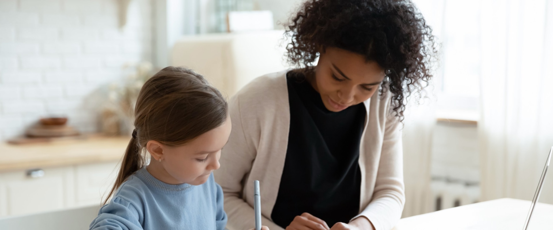 How Much Should I Charge for Online Tutoring?