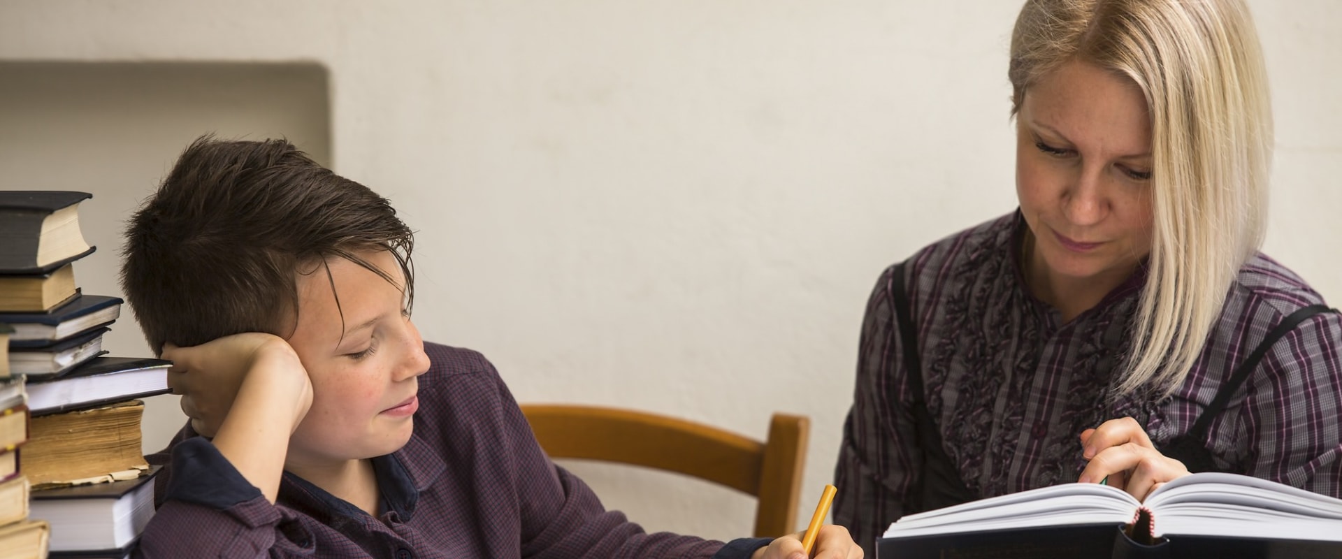 What are the benefits of being a tutor?