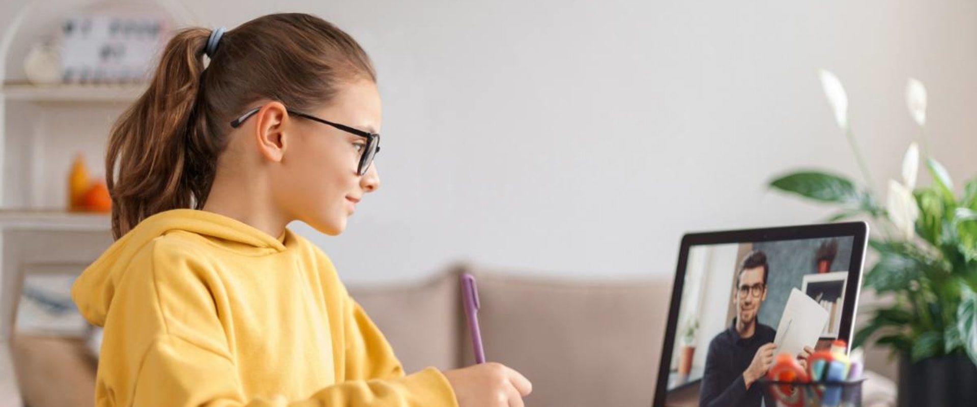 Foster Critical Thinking Skills In Online Tutoring